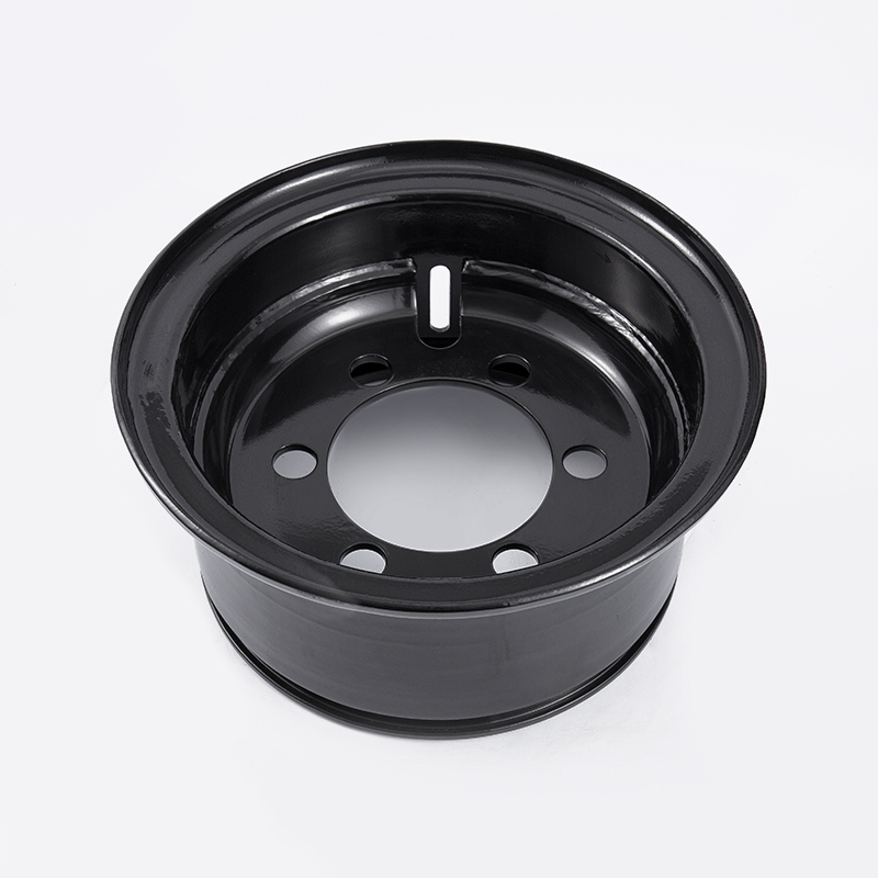 KOMATSU Targonca egyrészes acél felni 28x9-15